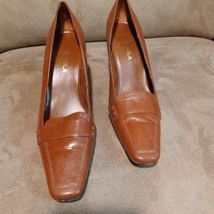 Brown Pump Leather